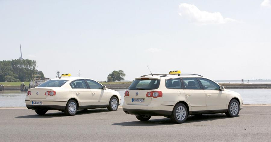  Volkswagen Passat 2005 года  (фото 38 из 161)